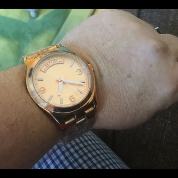 Marc Jacobs Baby Dave Rose Gold Women’s Big Watch - Picture 3 of 5